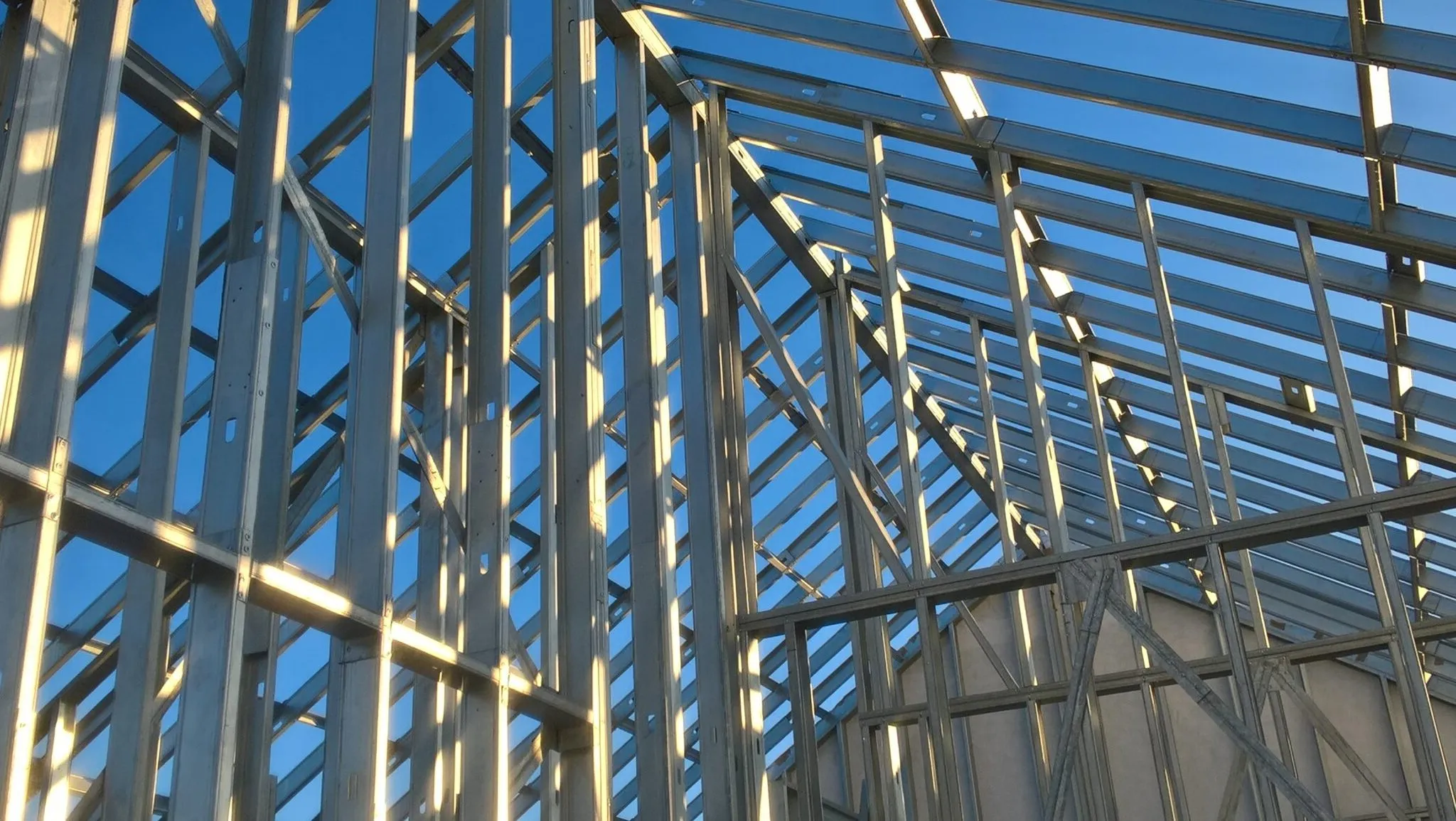 MATERIALES DE CONSTRUCCIÓN LIGERA